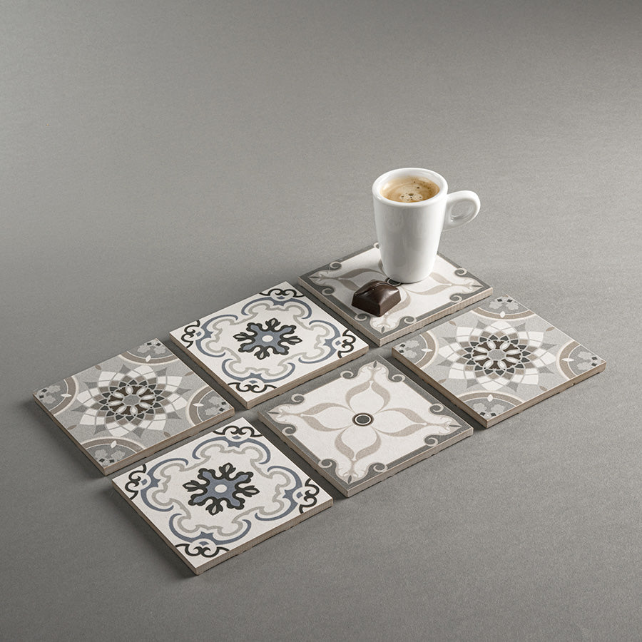 Bases em cerâmica para chávenas de chá ou café