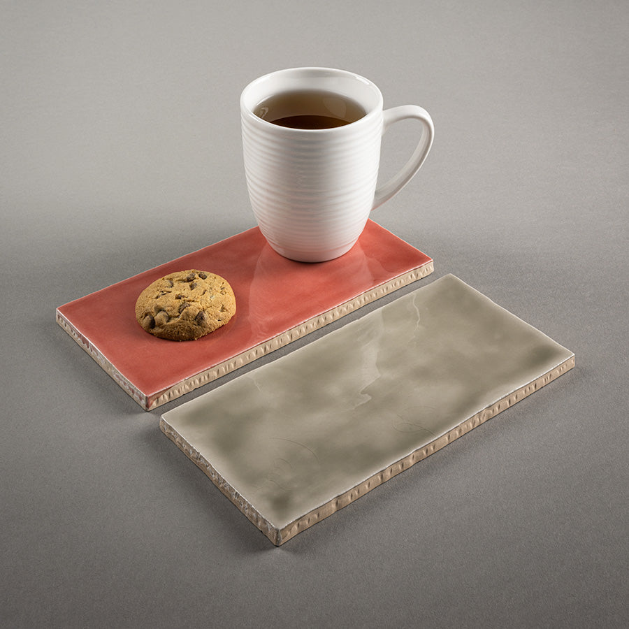 Bases em cerâmica para chávenas de chá ou café