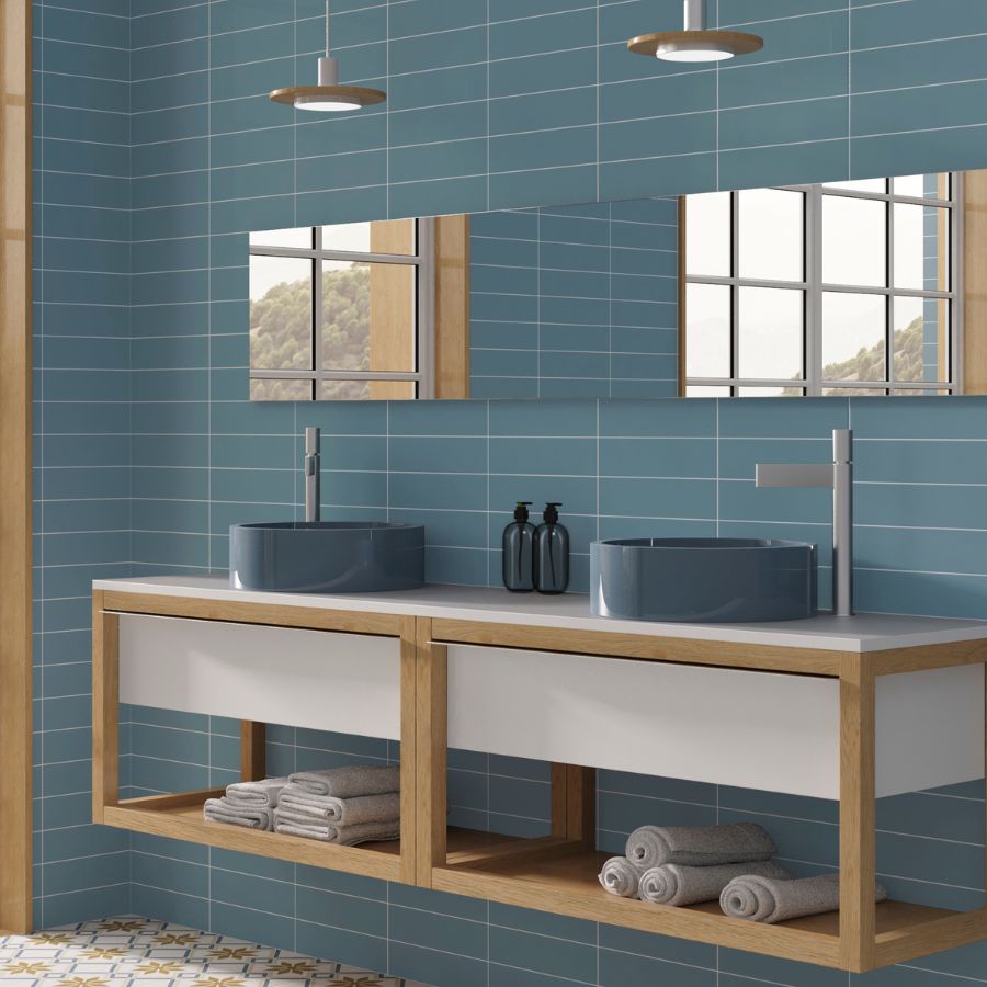 Plain Wall Tile M7,5x30 | Blue 3330 Glossy