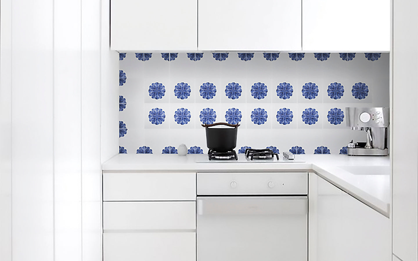 Viana Wall Tile 15x15 | Design 02A Glossy