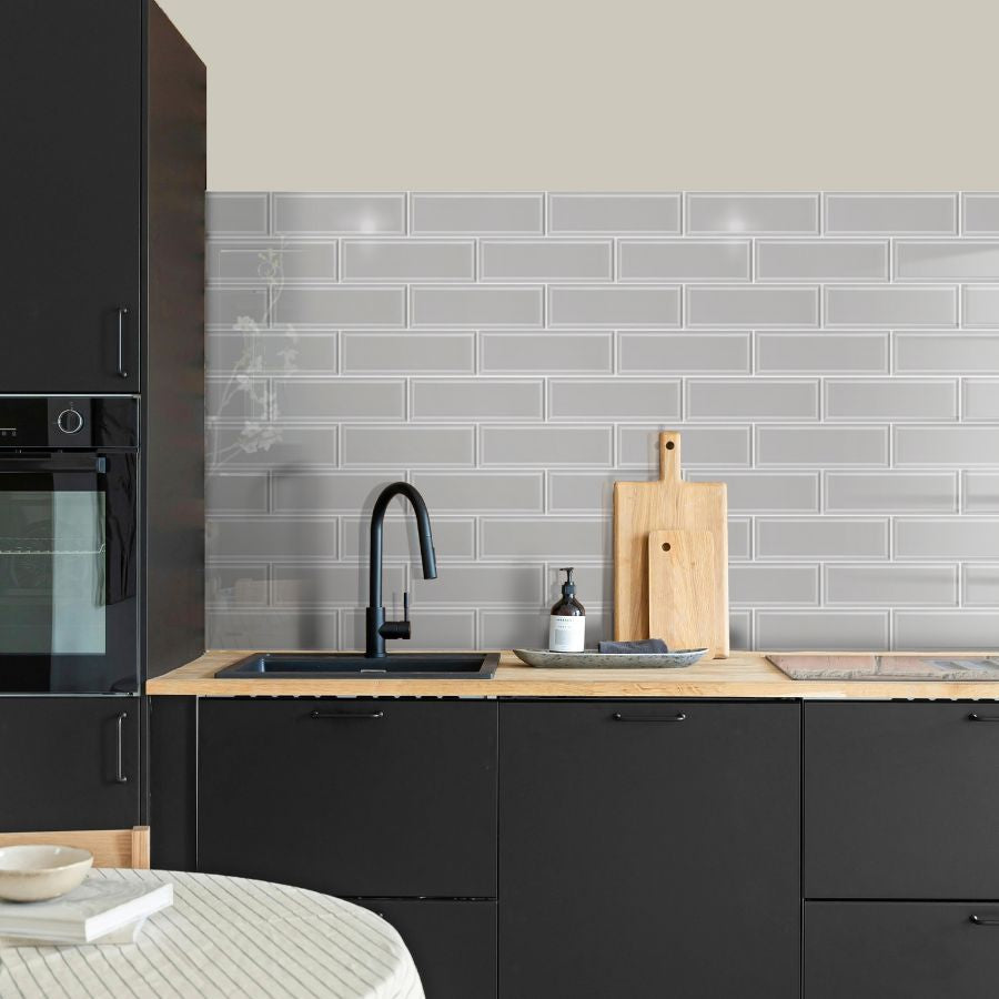 Bevelled Wall Tile M10x30 | Grey 600 Glossy